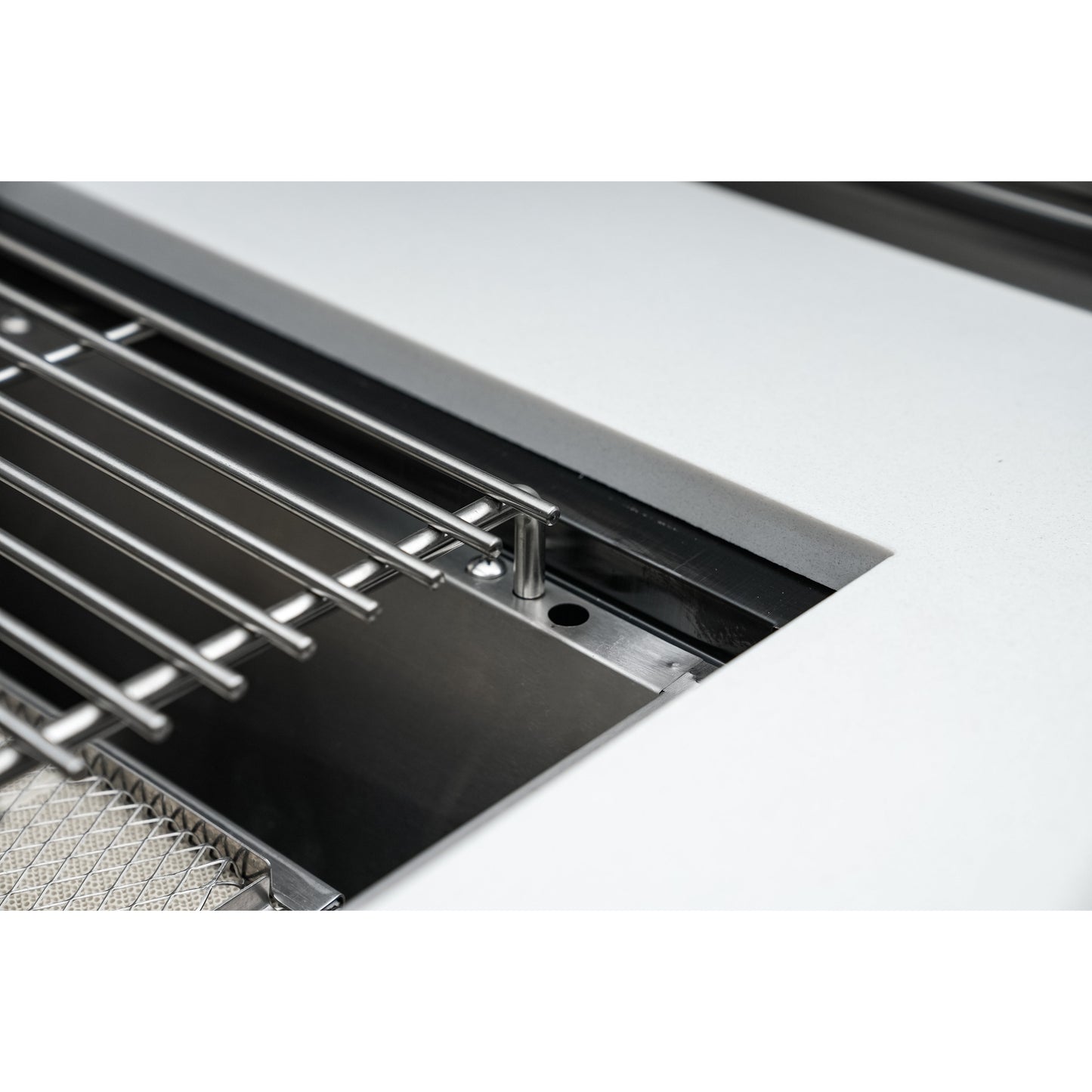 Mont Alpi 400 Deluxe BBQ Grill Island with L-Shape, Kegerator, Kamado Module, Extra Storage & Fridge - MAi400-D90KEGFCKAMXL